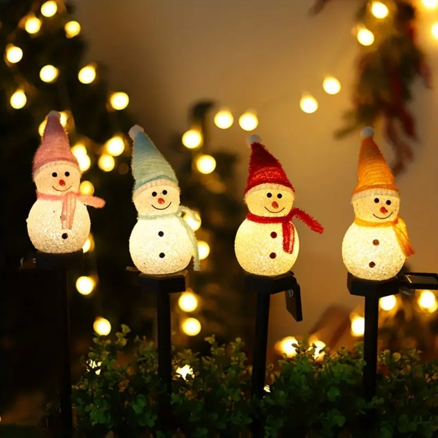 snowman_pathway_lights