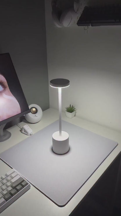 Cordless LED Table Lamp with 3-Color Dimming
